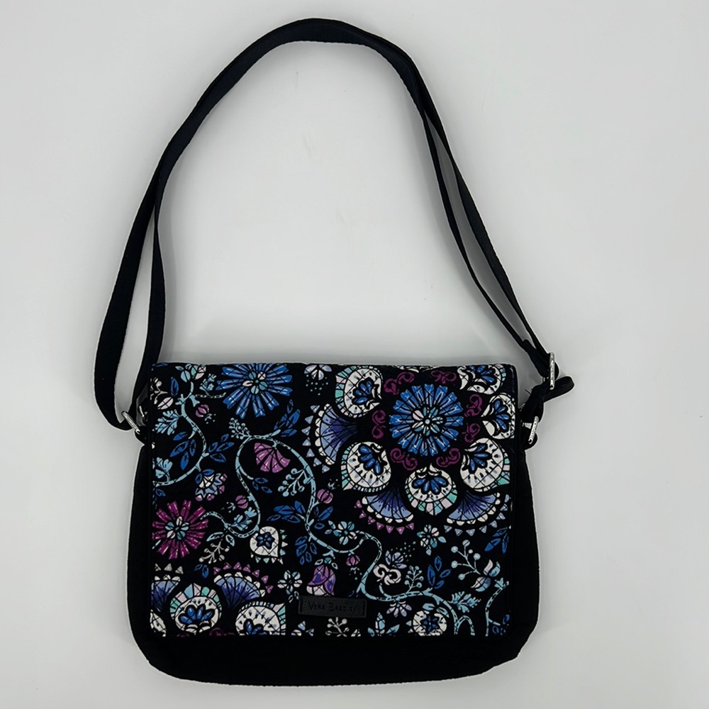 Vera Bradley NWOT Turnabout Cross Body w/ Adjustable Nylon Strap